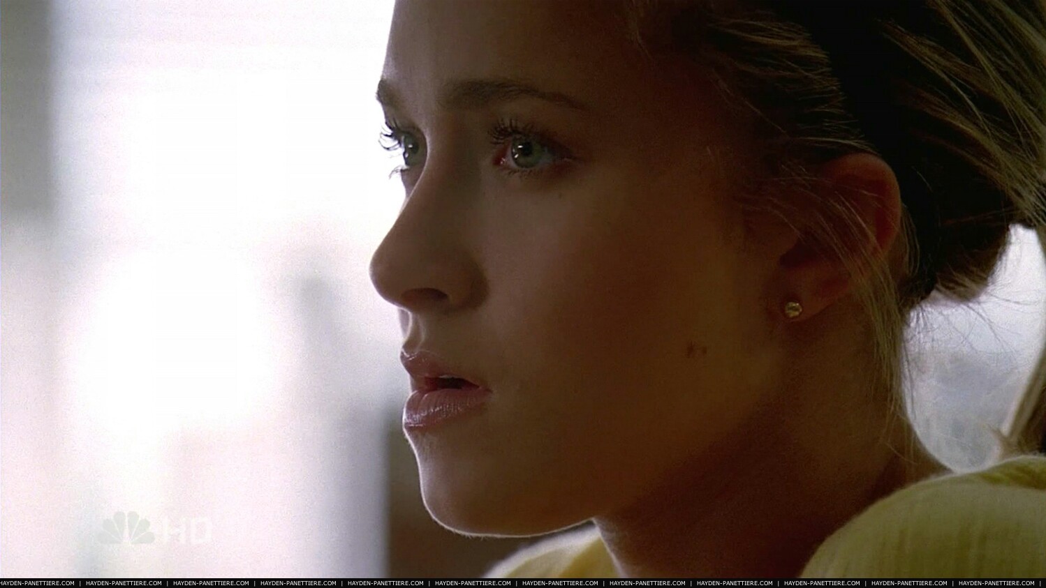 HaydenPanettiere_Heroes_S02E03_HDTV_020.jpg