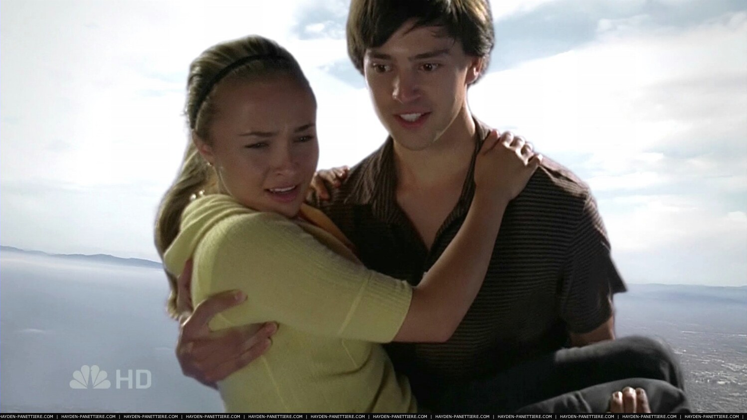 HaydenPanettiere_Heroes_S02E03_HDTV_029.jpg