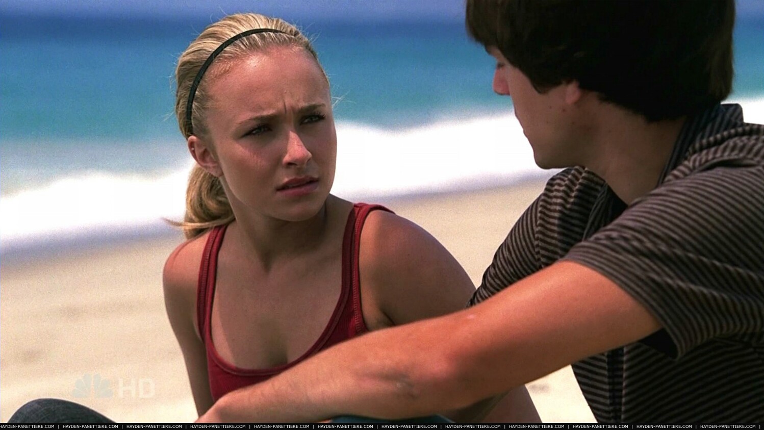 HaydenPanettiere_Heroes_S02E03_HDTV_038.jpg