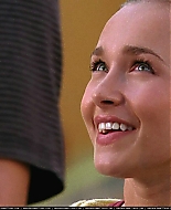 HaydenPanettiere_Heroes_S02E03_HDTV_013.jpg