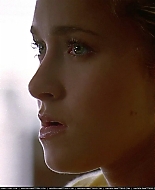HaydenPanettiere_Heroes_S02E03_HDTV_020.jpg