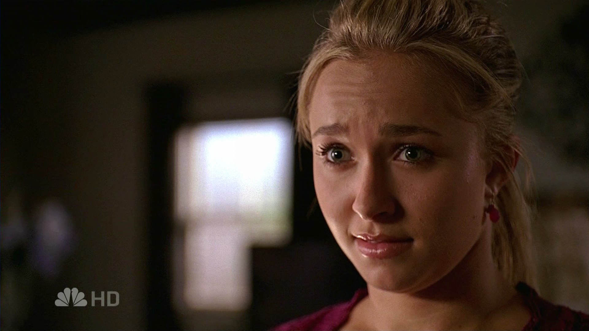 HaydenPanettiere_Heroes_S02E04_HDTV_002.jpg HaydenPanettiere_Heroes_S02E04_HDTV_002.jpg