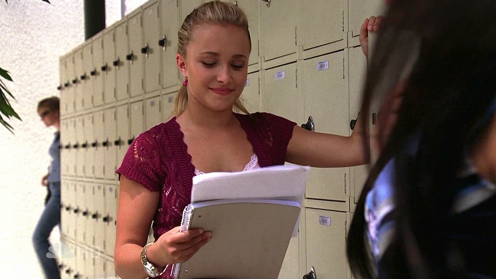 HaydenPanettiere_Heroes_S02E04_HDTV_015.jpg