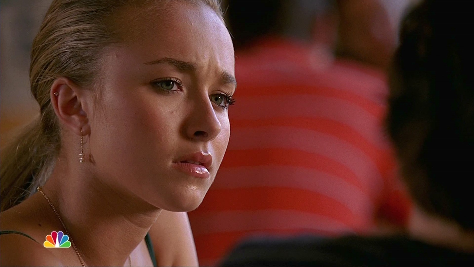 HaydenPanettiere_Heroes_S02E06_HDTV_019.jpg