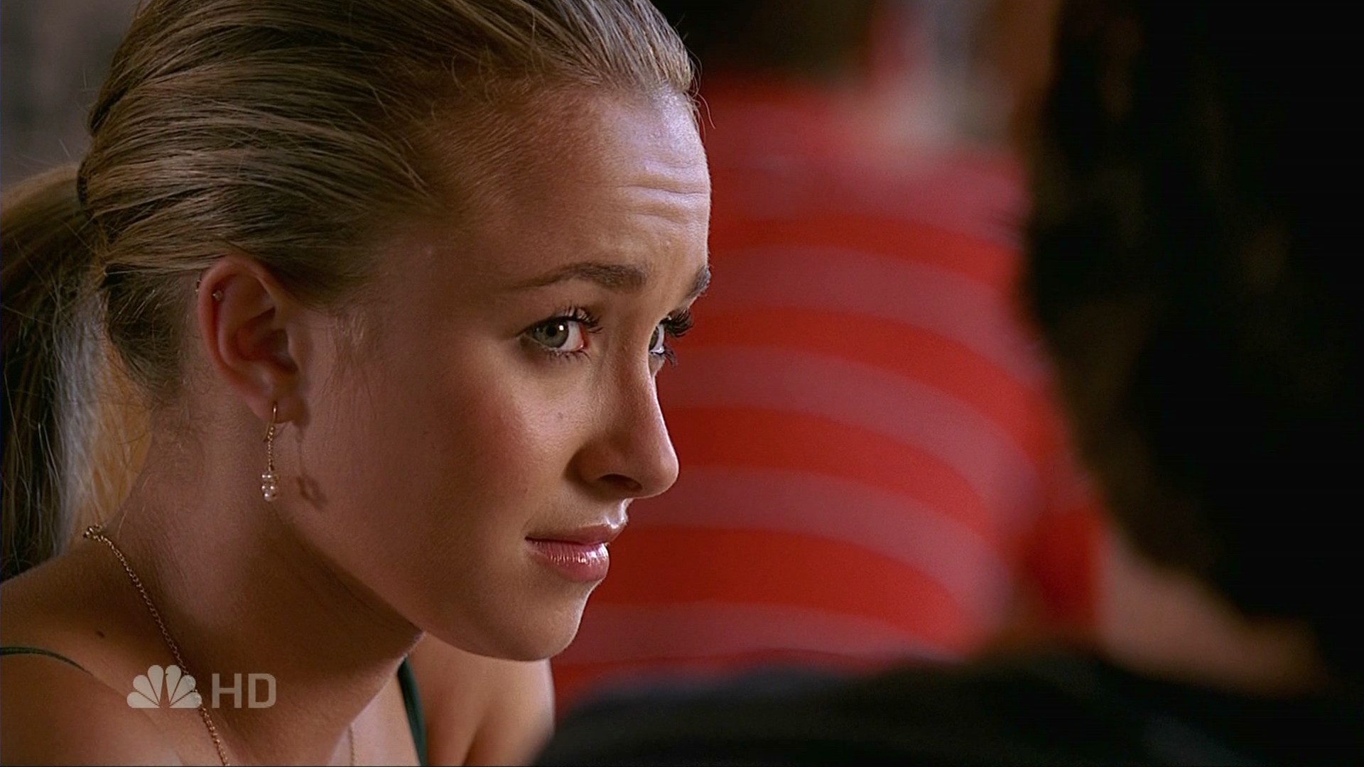 HaydenPanettiere_Heroes_S02E06_HDTV_025.jpg