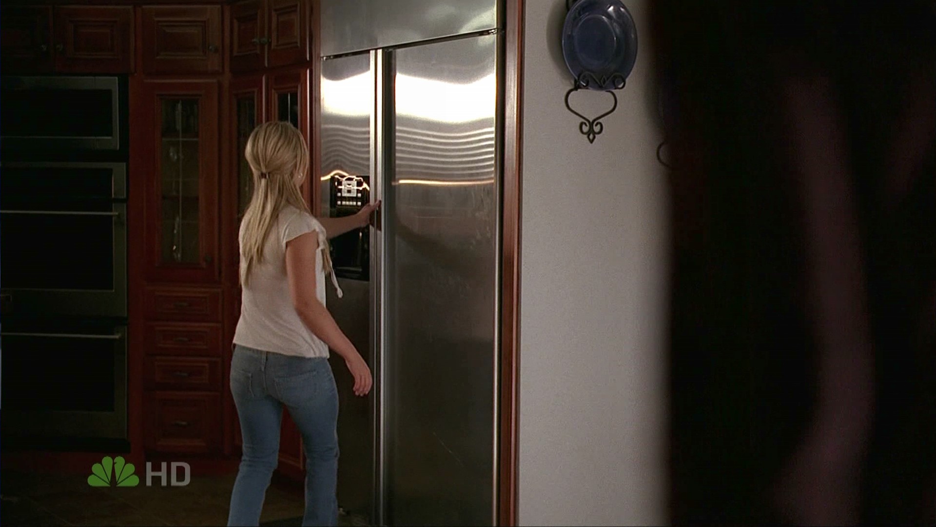 HaydenPanettiere_Heroes_S02E07_HDTV_027.jpg HaydenPanettiere_Heroes_S02E07_HDTV_027.jpg