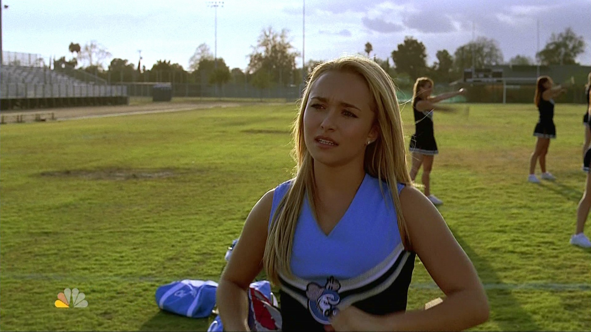 HaydenPanettiere_Heroes_S02E09_HDTV_031.jpg