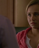 HaydenPanettiere_Heroes_S01E01_HDTV_031.jpg