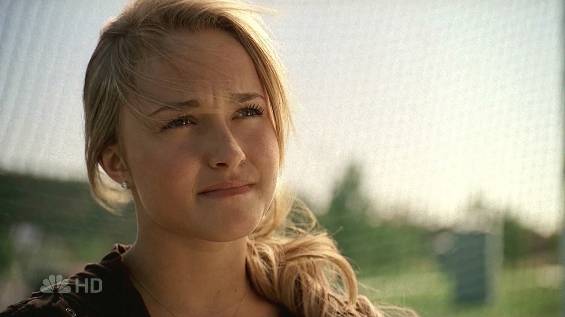 HaydenPanettiere_Heroes_S01E11_HDTV_025.jpg