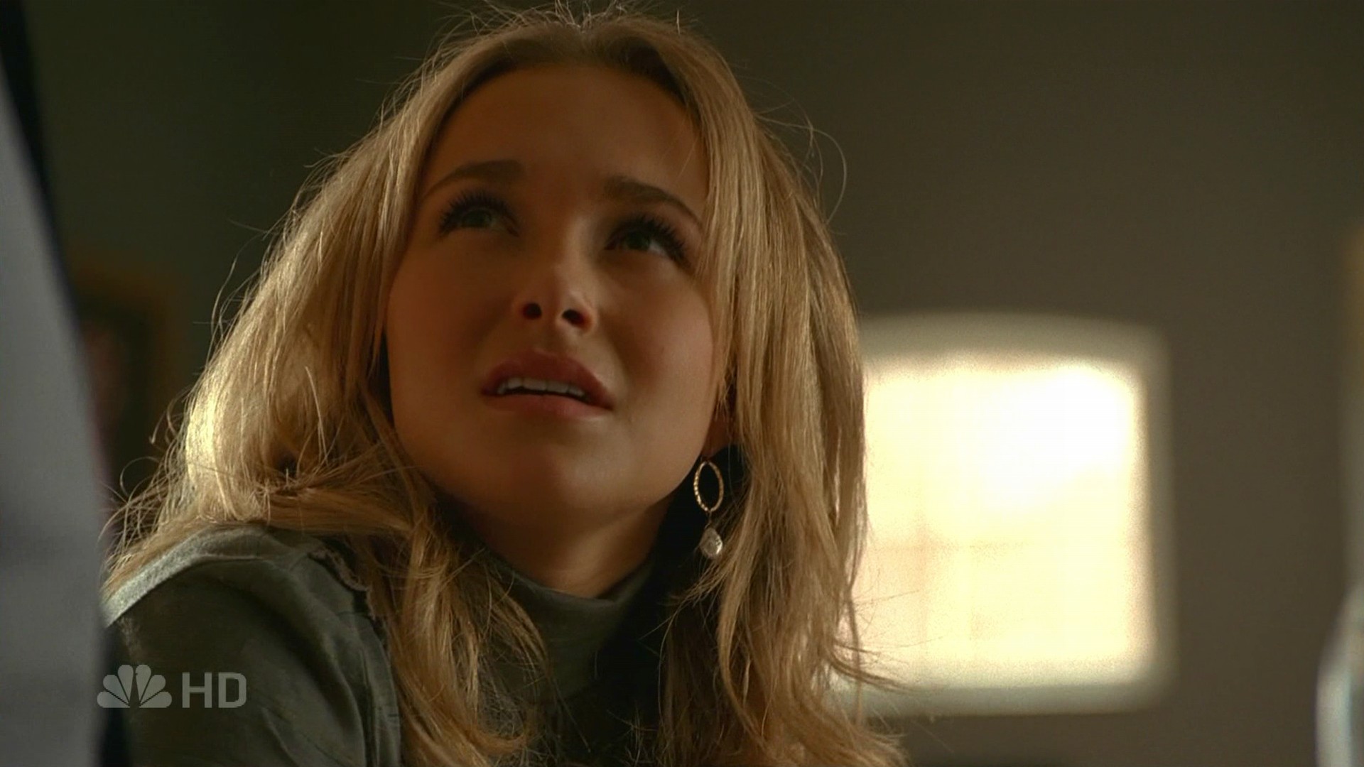 HaydenPanettiere_Heroes_S01E12_HDTV_006.jpg HaydenPanettiere_Heroes_S01E12_HDTV_006.jpg