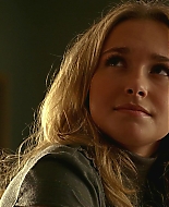 HaydenPanettiere_Heroes_S01E12_HDTV_010.jpg
