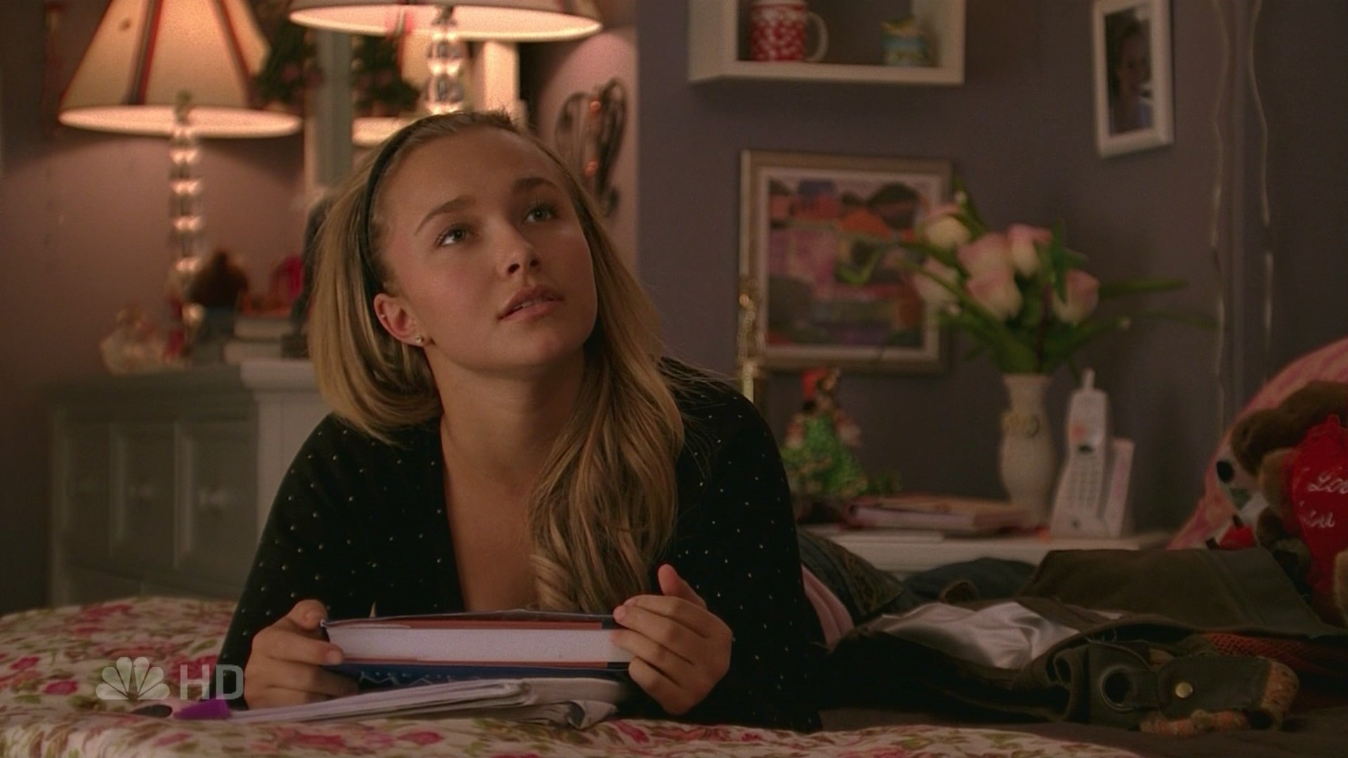 HaydenPanettiere_Heroes_S01E13_HDTV_033.jpg