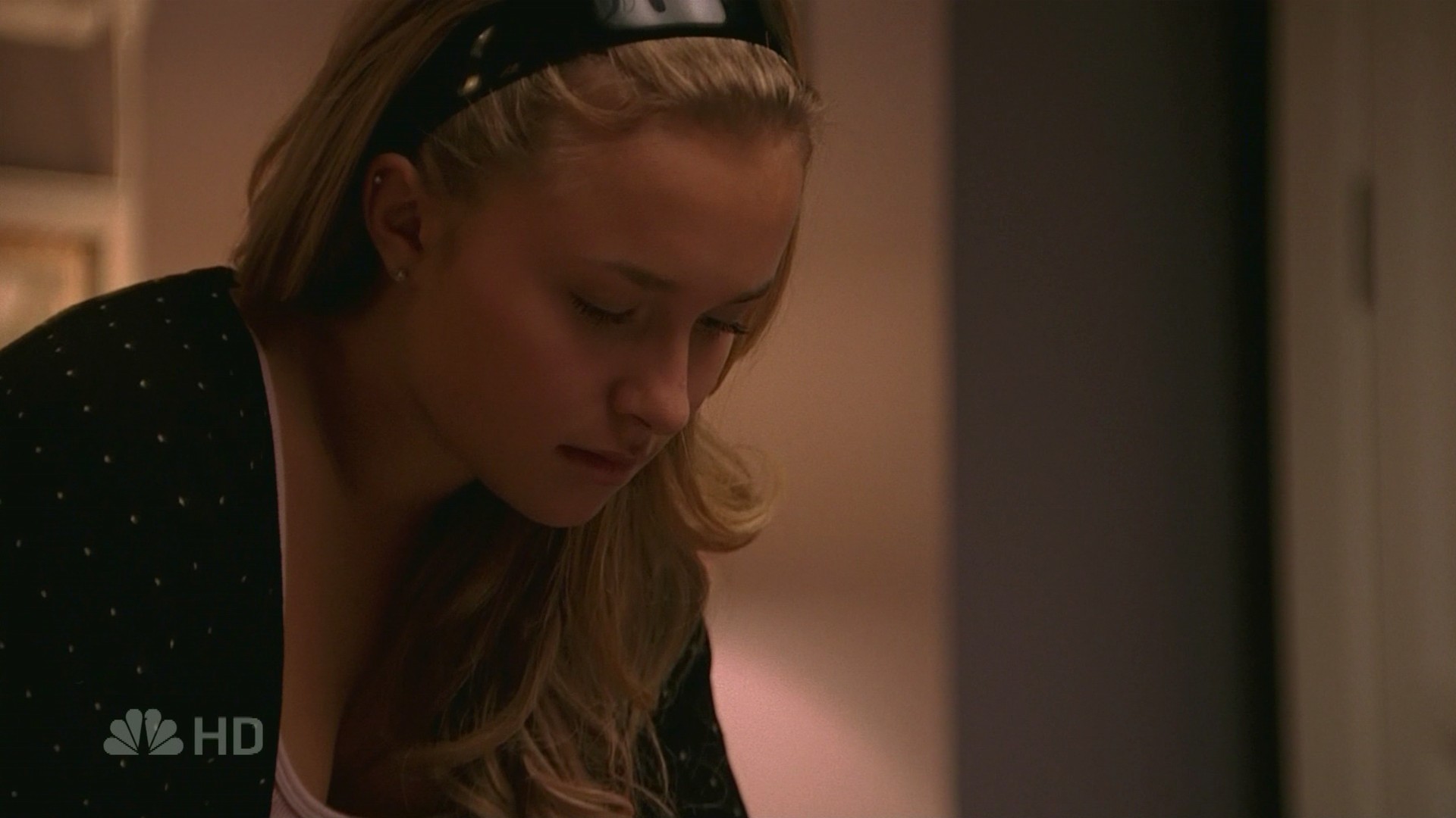 HaydenPanettiere_Heroes_S01E13_HDTV_041.jpg HaydenPanettiere_Heroes_S01E13_HDTV_041.jpg