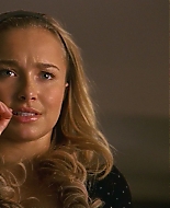 HaydenPanettiere_Heroes_S01E13_HDTV_003.jpg