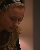 HaydenPanettiere_Heroes_S01E13_HDTV_041.jpg