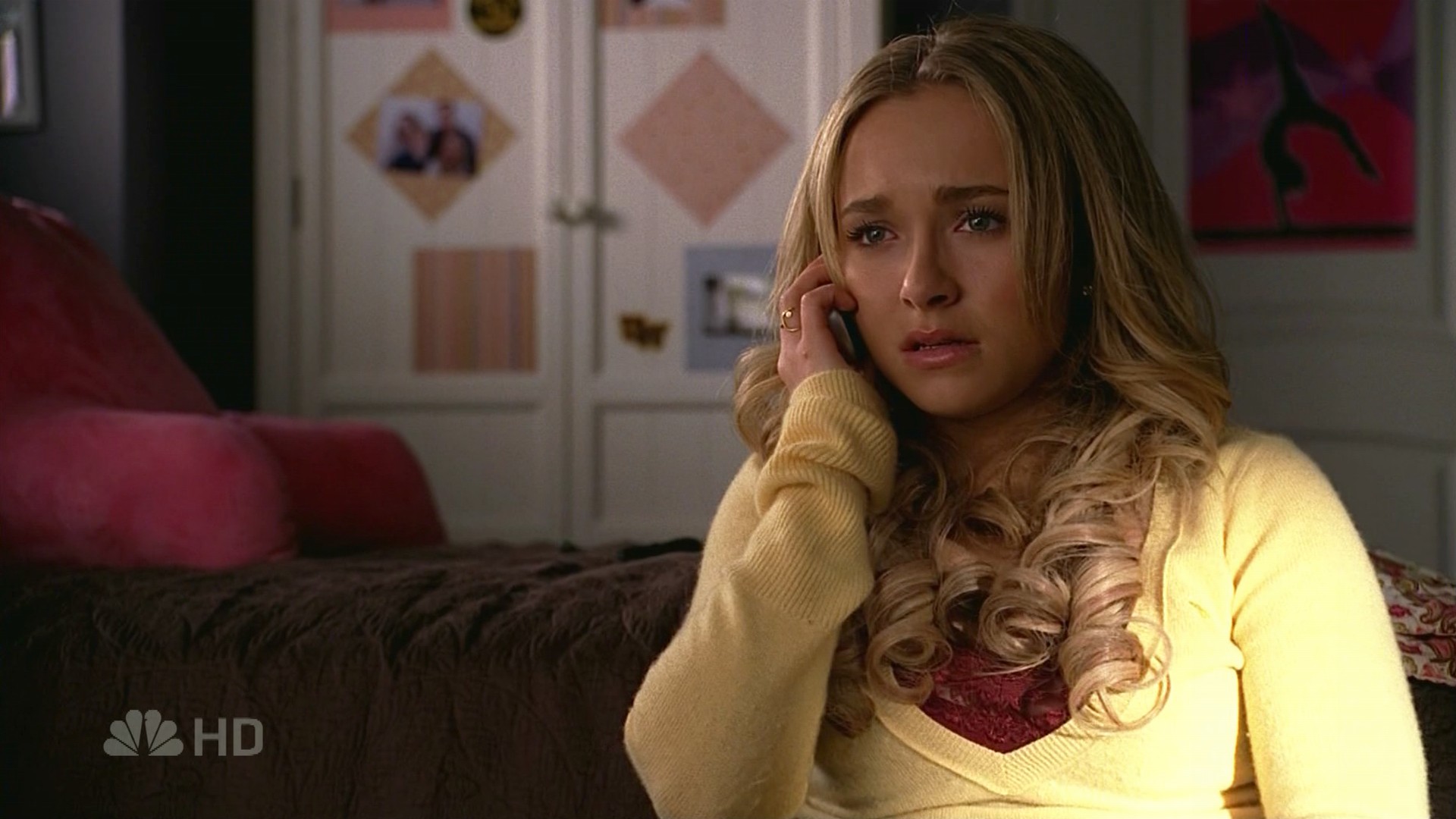 HaydenPanettiere_Heroes_S01E15_HDTV_019.jpg