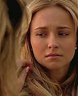 HaydenPanettiere_Heroes_S01E15_HDTV_030.jpg