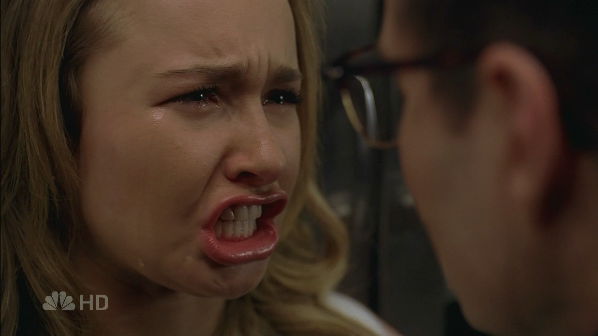 HaydenPanettiere_Heroes_S01E16_HDTV_030.jpg HaydenPanettiere_Heroes_S01E16_HDTV_030.jpg