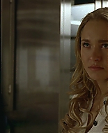HaydenPanettiere_Heroes_S01E16_HDTV_025.jpg