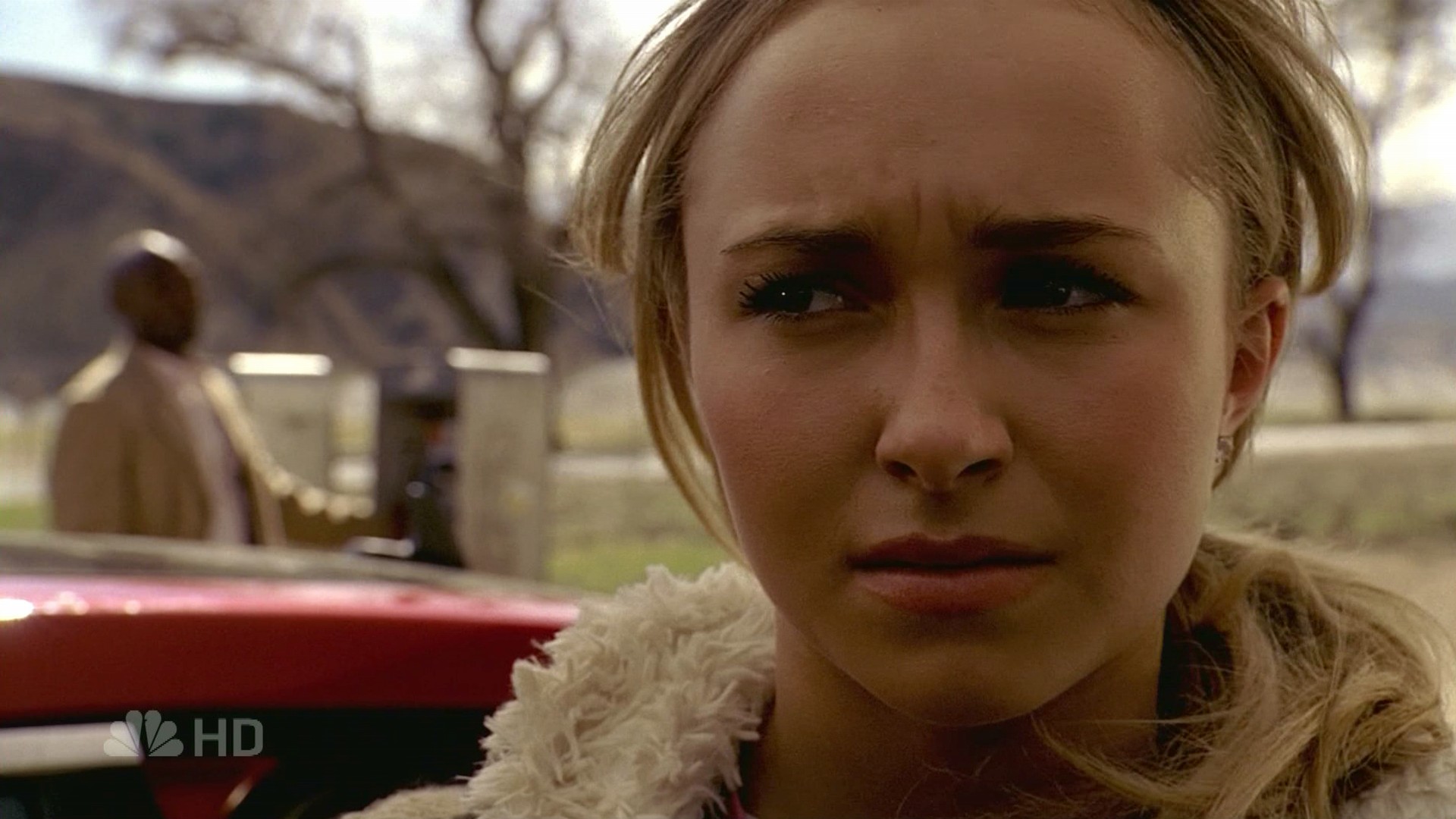 HaydenPanettiere_Heroes_S01E18_HDTV_008.jpg