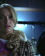 HaydenPanettiere_Heroes_S01E18_HDTV_028.jpg