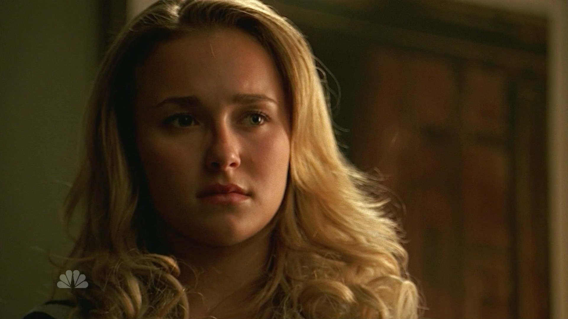 HaydenPanettiere_Heroes_S01E04_HDTV_008.jpg HaydenPanettiere_Heroes_S01E04_HDTV_008.jpg