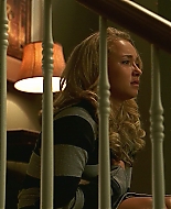 HaydenPanettiere_Heroes_S01E04_HDTV_011.jpg