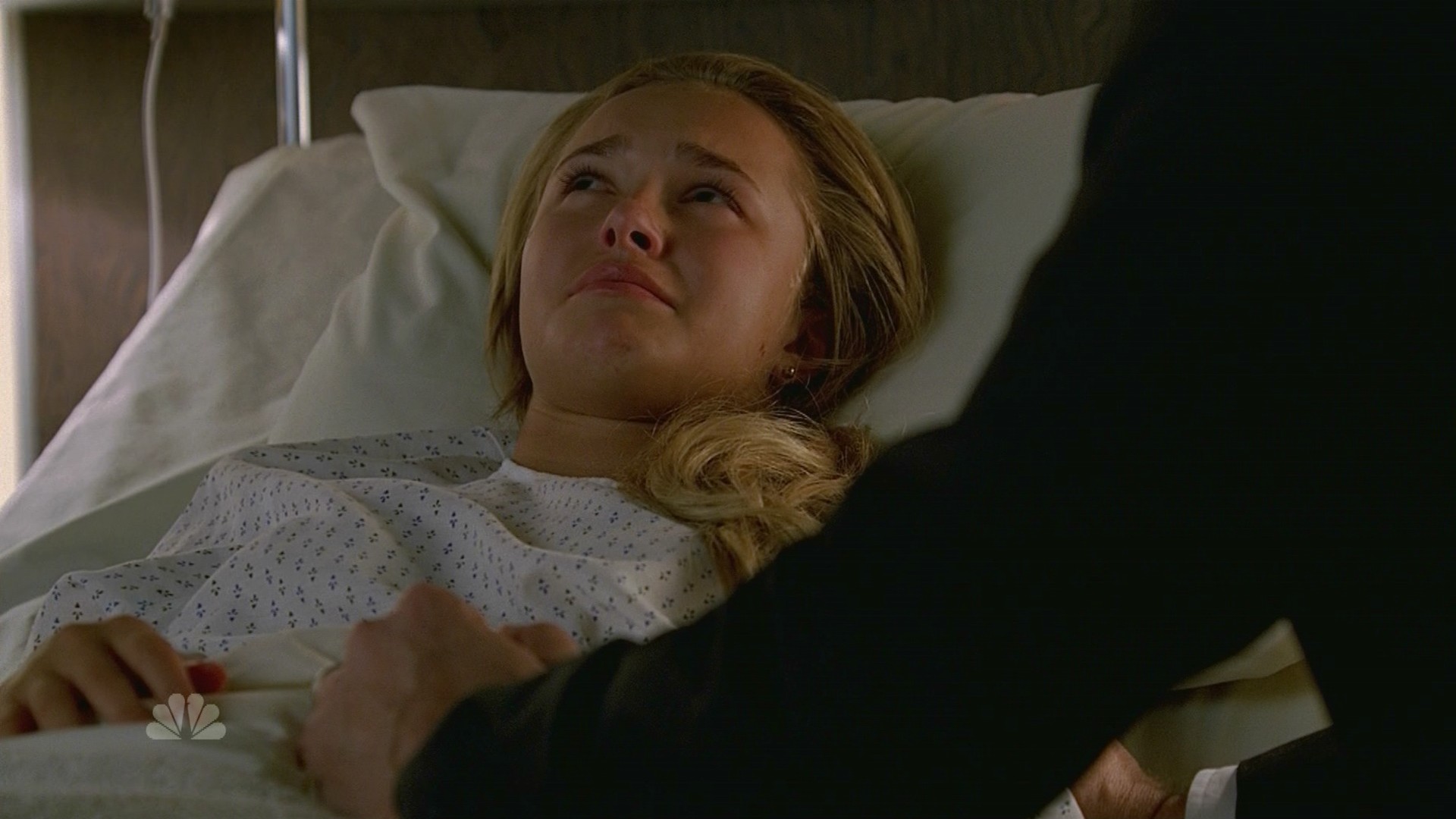 HaydenPanettiere_Heroes_S01E05_HDTV_005.jpg HaydenPanettiere_Heroes_S01E05_HDTV_005.jpg