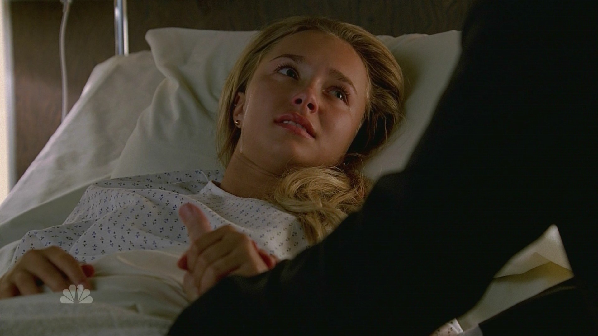 HaydenPanettiere_Heroes_S01E05_HDTV_007.jpg HaydenPanettiere_Heroes_S01E05_HDTV_007.jpg