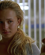 HaydenPanettiere_Heroes_S01E05_HDTV_010.jpg