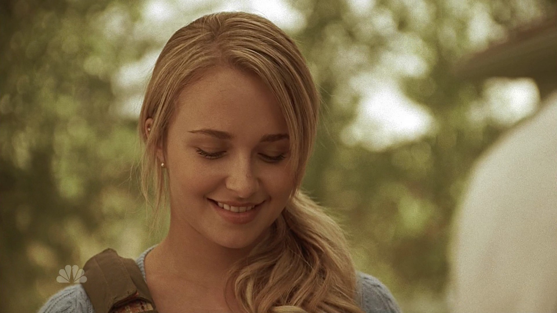 HaydenPanettiere_Heroes_S01E06_HDTV_013.jpg