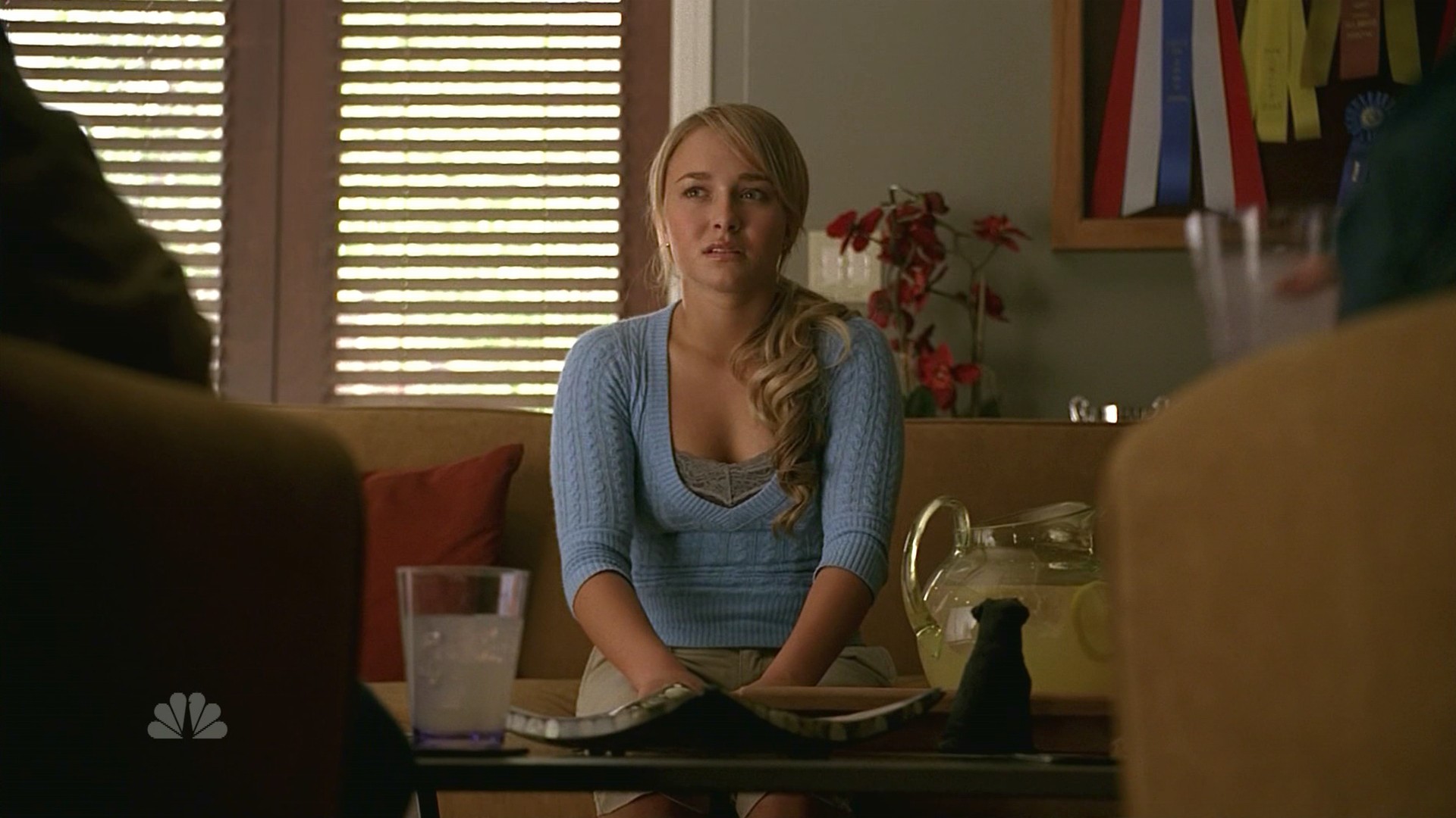 HaydenPanettiere_Heroes_S01E06_HDTV_023.jpg HaydenPanettiere_Heroes_S01E06_HDTV_023.jpg