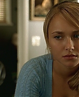 HaydenPanettiere_Heroes_S01E06_HDTV_039.jpg