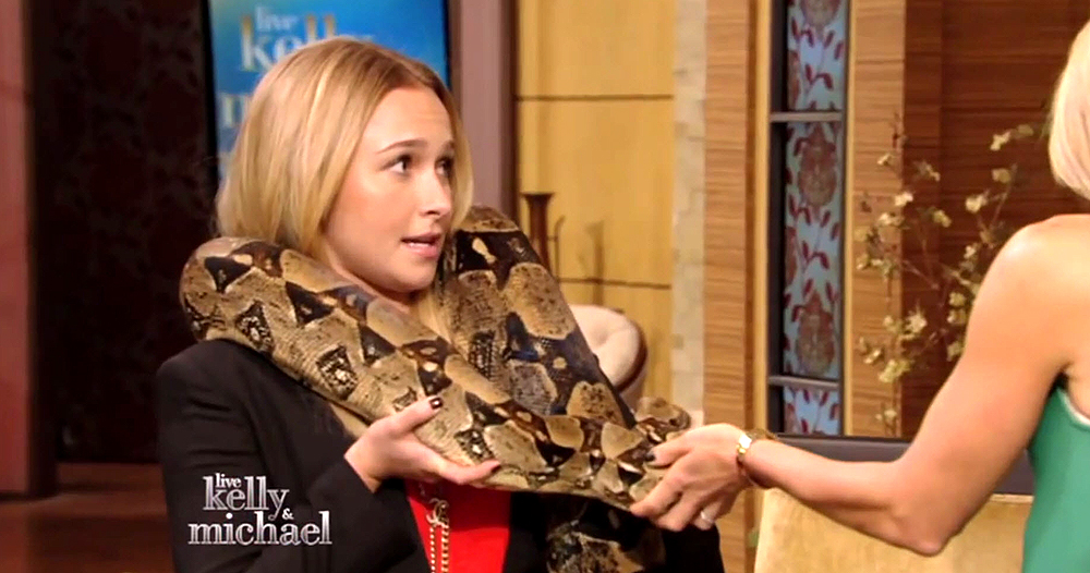 haydenpanettiere_snake_0055.jpg