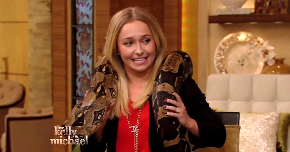 haydenpanettiere_snake_0157.jpg