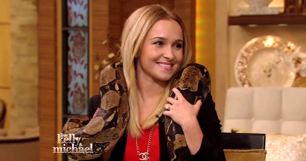 haydenpanettiere_snake_0212.jpg