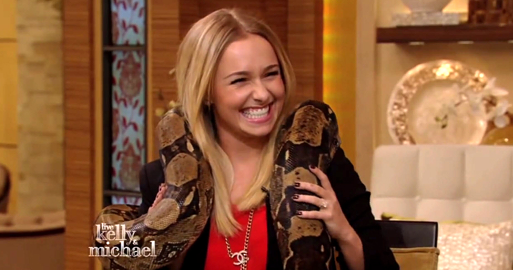 haydenpanettiere_snake_0234.jpg