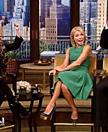 haydenpanettiere_snake_0253.jpg