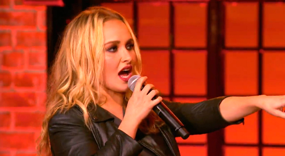 haydenpanettiere-lipsync00296.jpg