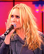 haydenpanettiere-lipsync00195.jpg