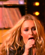 haydenpanettiere-lipsync00228.jpg