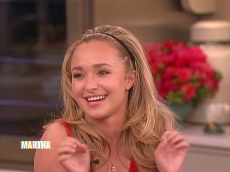 HaydenPanettiere_Martha_2007-05-09_ATSC_033.jpg