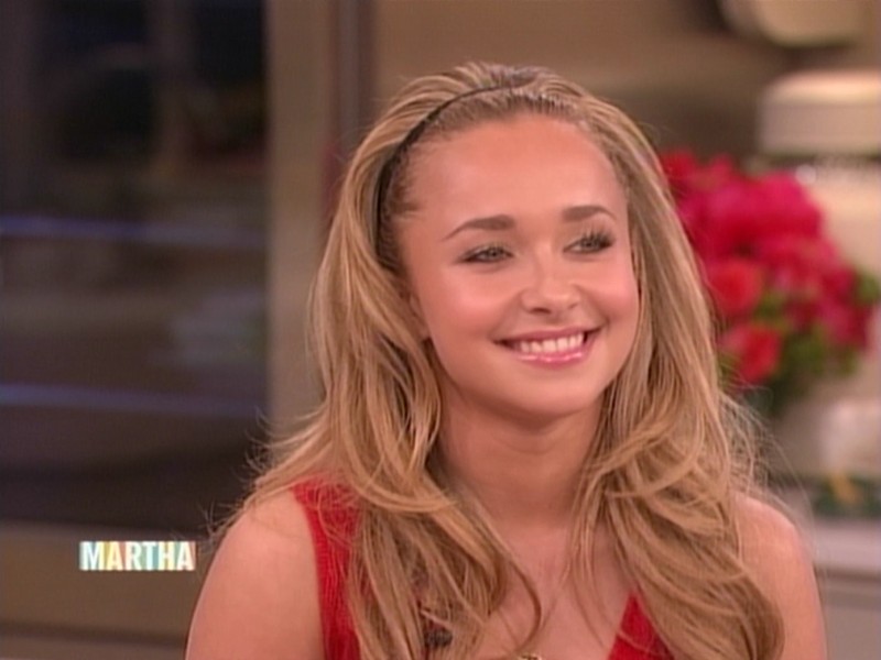HaydenPanettiere_Martha_2007-05-09_ATSC_043.jpg