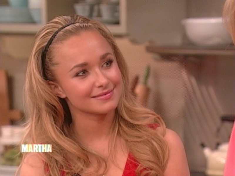HaydenPanettiere_Martha_2007-05-09_ATSC_065.jpg