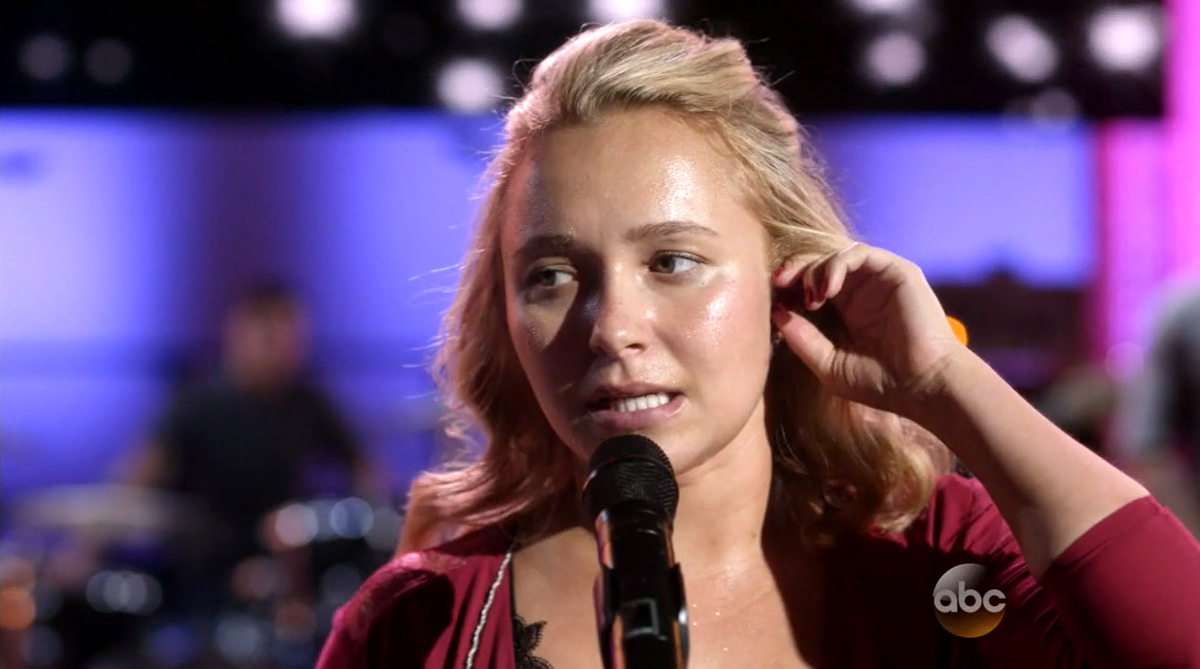 nashville_s03e03_haydenpanettiere00404.jpg