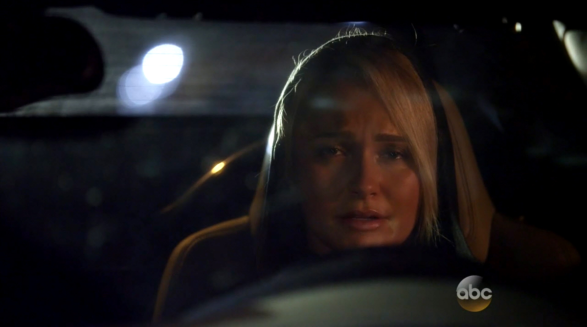 nashville_s03e03_haydenpanettiere02138.jpg