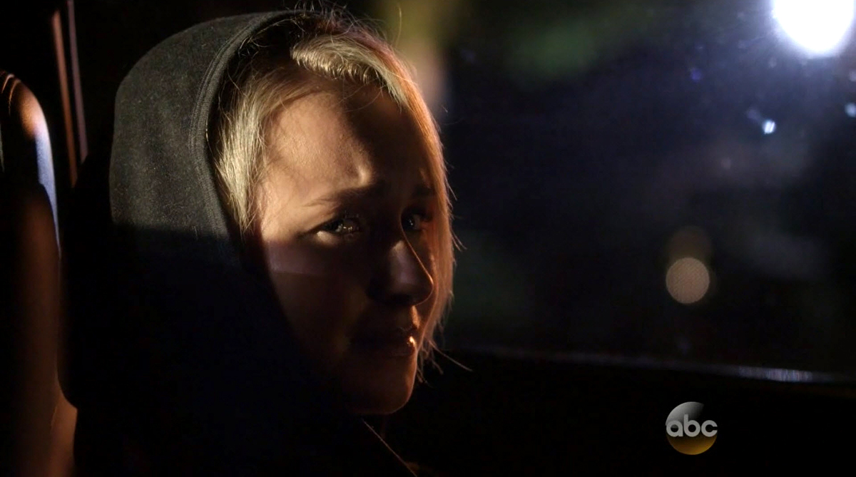 nashville_s03e03_haydenpanettiere02147.jpg