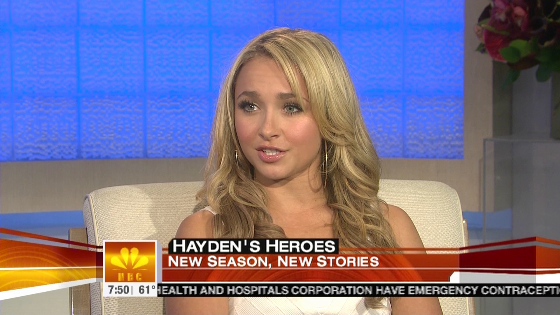 HaydenPanettiere_Today_2007-09-24_HDTV_022.jpg