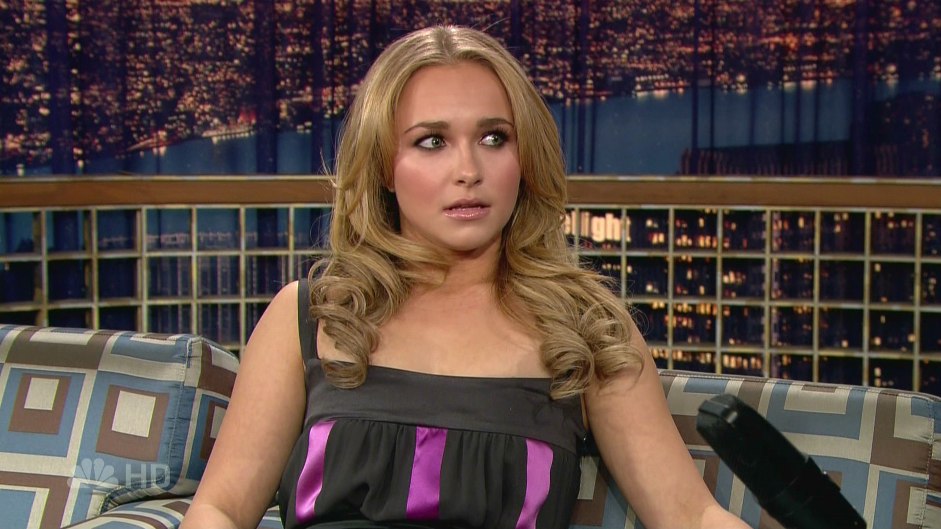 HaydenPanettiere_LNwCOB_2007-02-12_HDTV_035.jpg