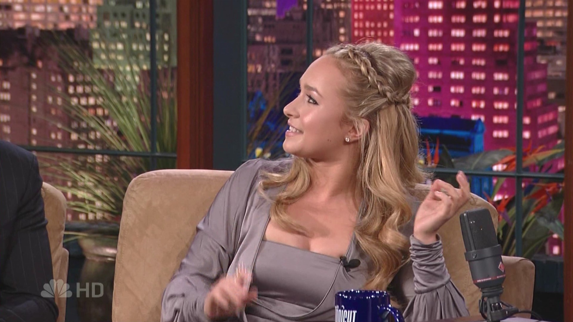HaydenPanettiere_TTSwJL_2007-04-20_HDTV_029.jpg